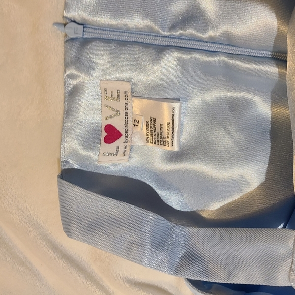 Princess dress - Picture 4 of 4